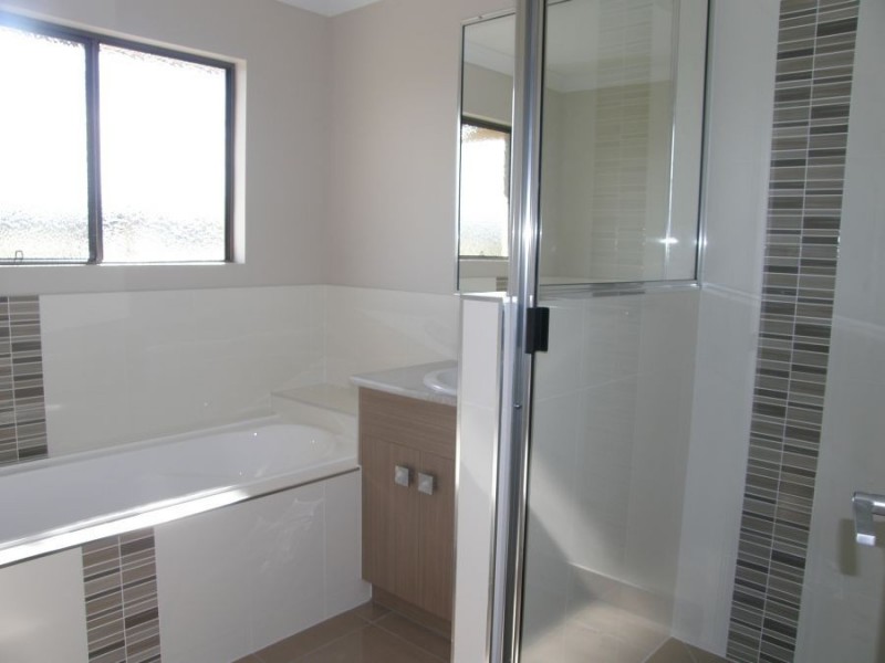 12 Hoffman Drive, Marian QLD 4753