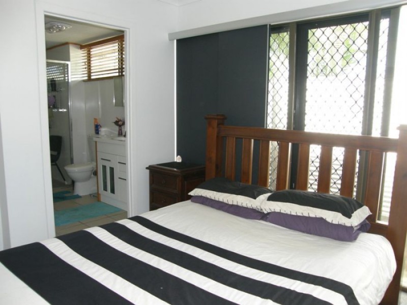 1 Lee Court, Bucasia QLD 4750