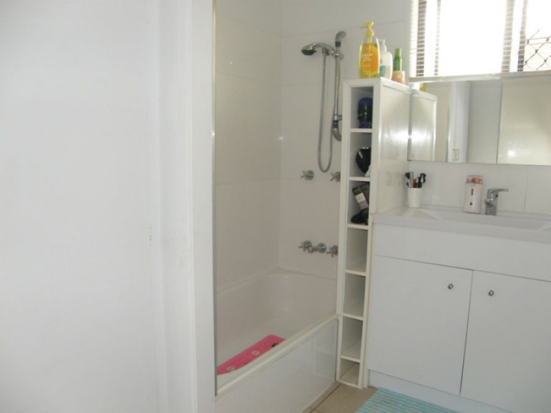 1 Lee Court, Bucasia QLD 4750