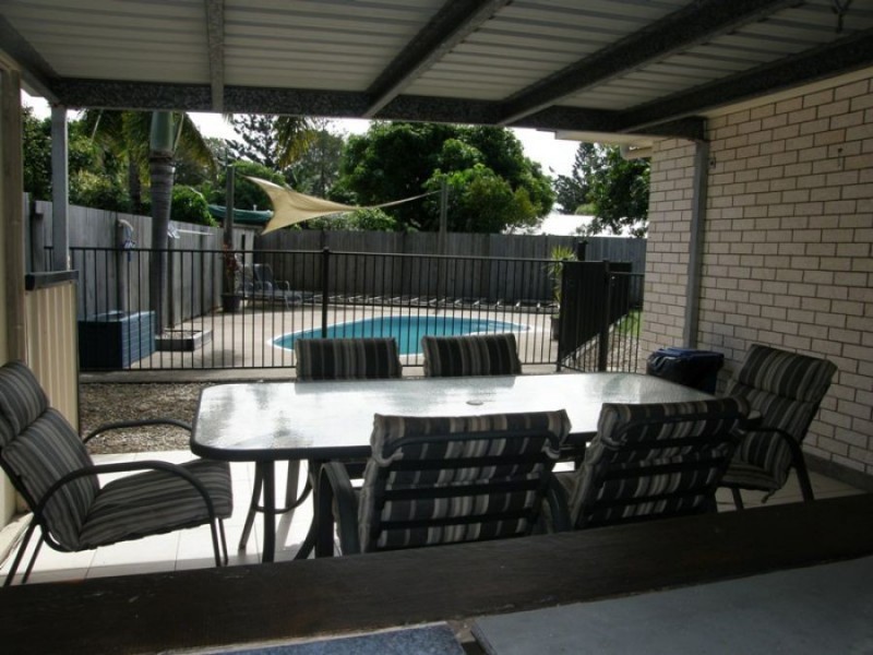 1 Lee Court, Bucasia QLD 4750