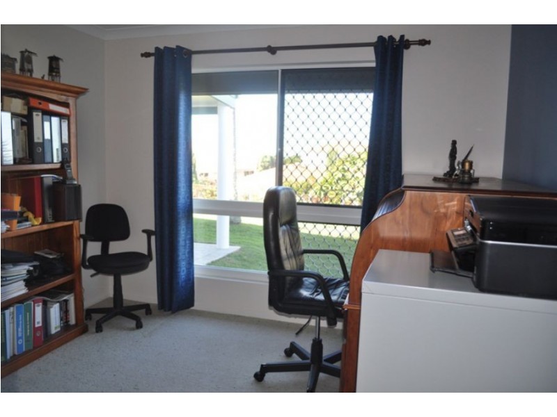 9 Rainbow Crescent, Blacks Beach QLD 4740