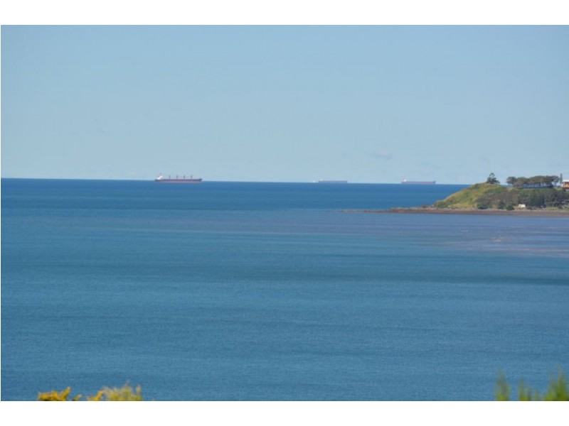 9 Rainbow Crescent, Blacks Beach QLD 4740