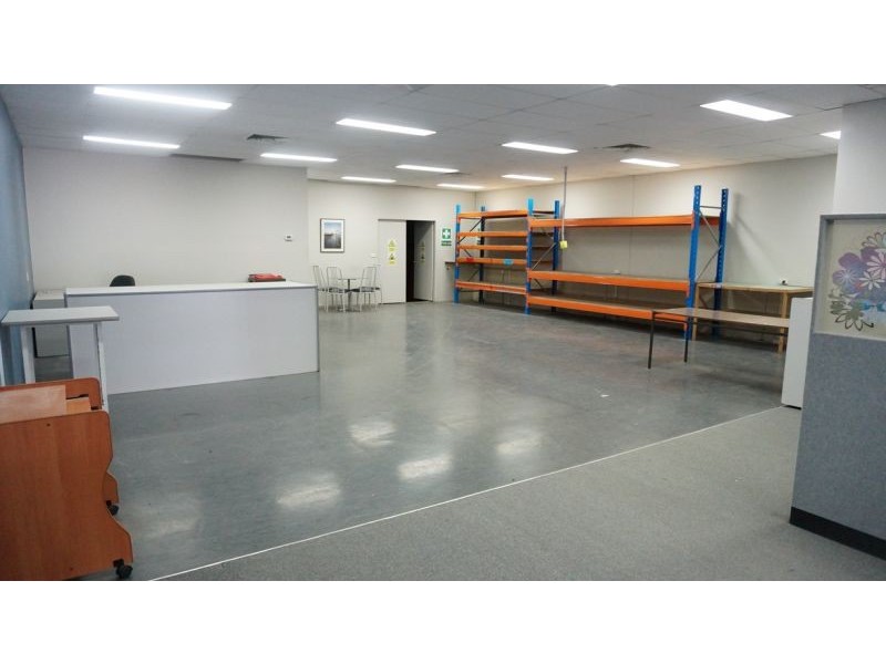 51 Broadmeadow Road, Broadmeadow NSW 2292