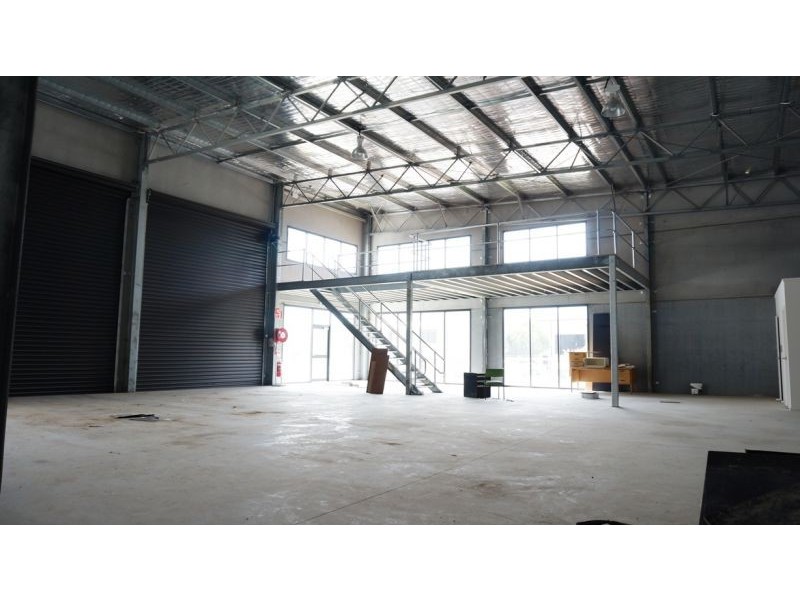 2/5 Paddock Place, Rutherford NSW 2320