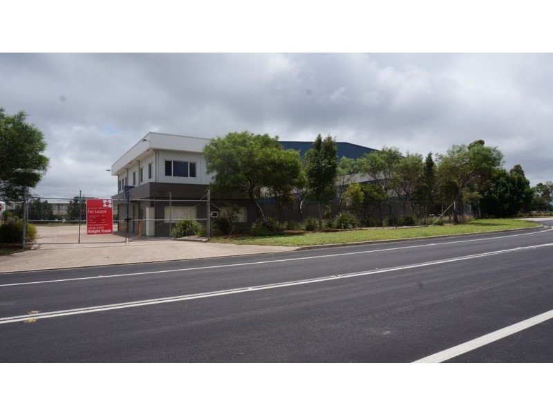 8 Laurio Place, Mayfield West NSW 2304