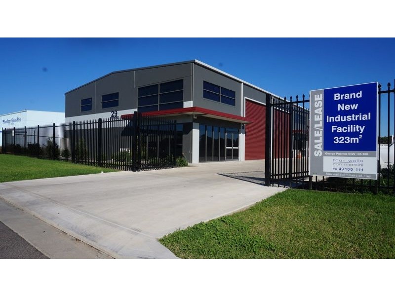 Unit 2 / 29 Spitfire Close, Rutherford NSW 2320