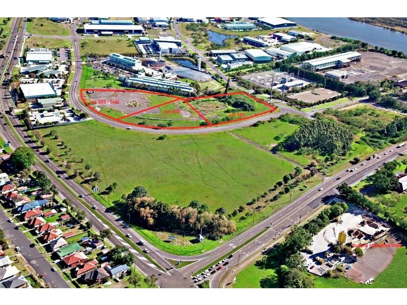 3 Murray Dwyer Circuit, Mayfield West NSW 2304