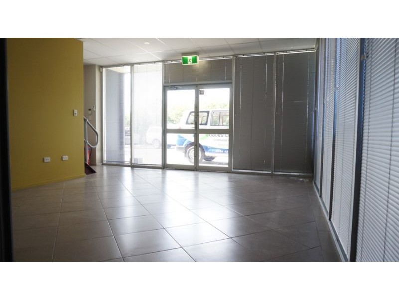 Unit 1/3 Kullara, Beresfield NSW 2322