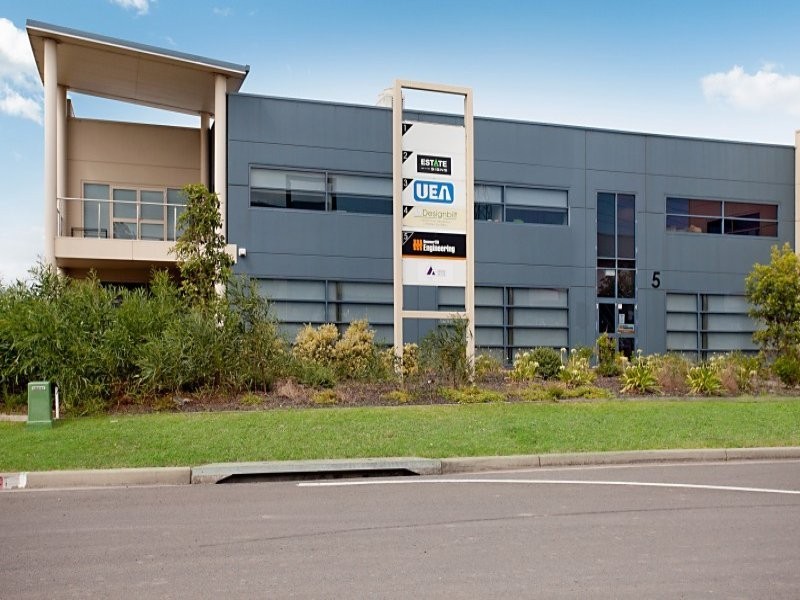 Unit 5/2 Frost Drive, Mayfield West NSW 2304