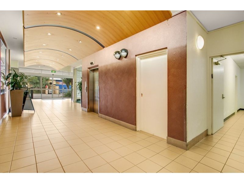 Suite 2 10 Bradford Close, Kotara NSW 2289