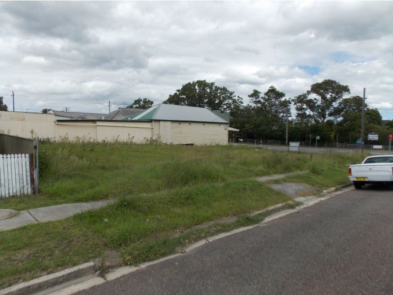 8 Main Road, Boolaroo NSW 2284
