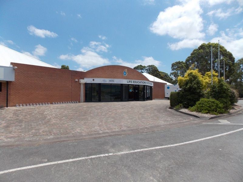 1 Renfrew Crescent, Edgeworth NSW 2285