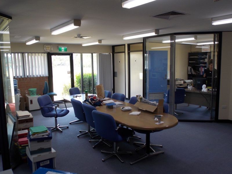 1 Renfrew Crescent, Edgeworth NSW 2285