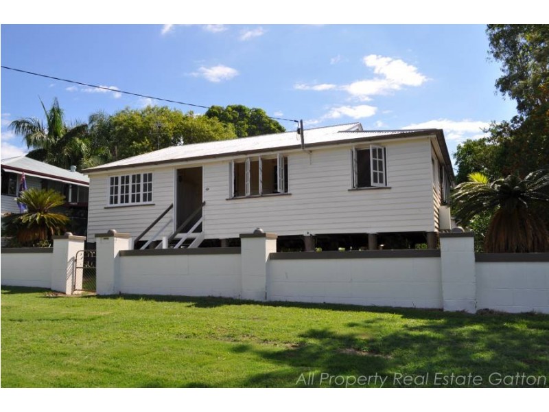 11 Whittle Street, Gatton QLD 4343