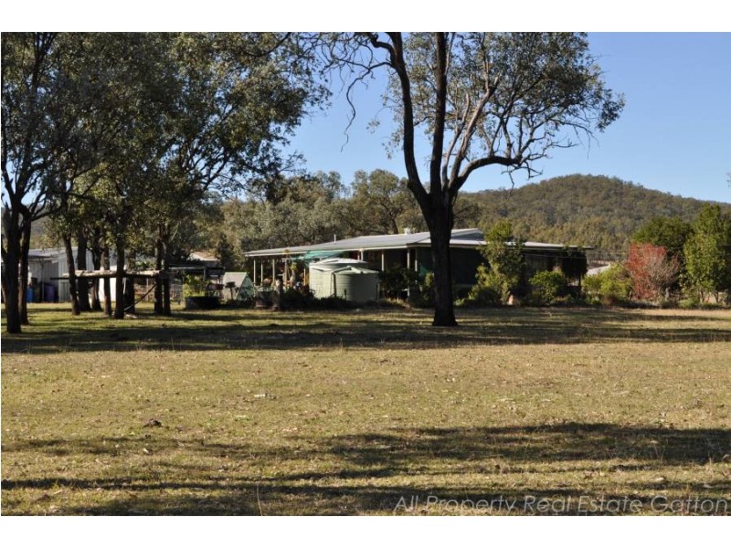 4 Lester Lane West, Laidley South QLD 4341
