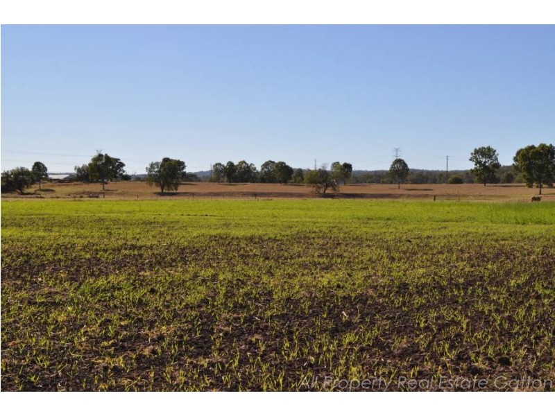 4 Lester Lane West, Laidley South QLD 4341