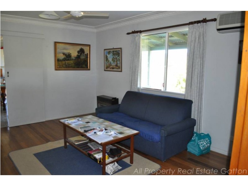 4 Lester Lane West, Laidley South QLD 4341