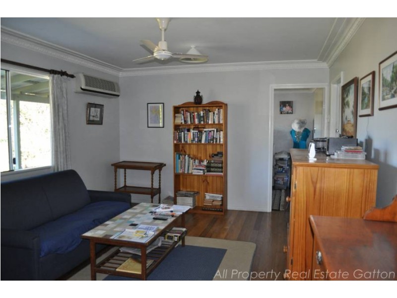 4 Lester Lane West, Laidley South QLD 4341