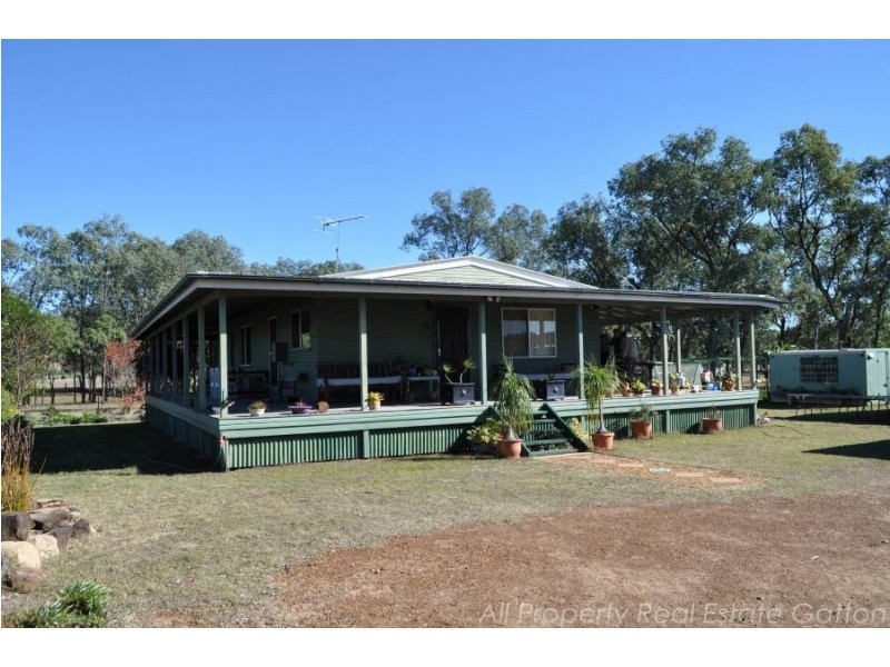 4 Lester Lane West, Laidley South QLD 4341