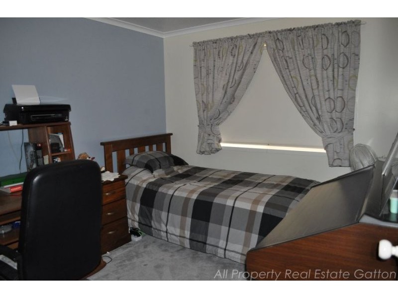 Lake Clarendon QLD 4343