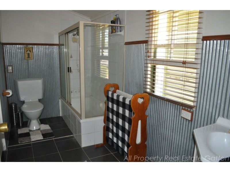Adare QLD 4343