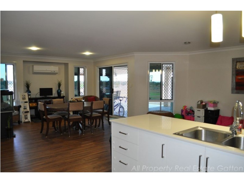 Adare QLD 4343