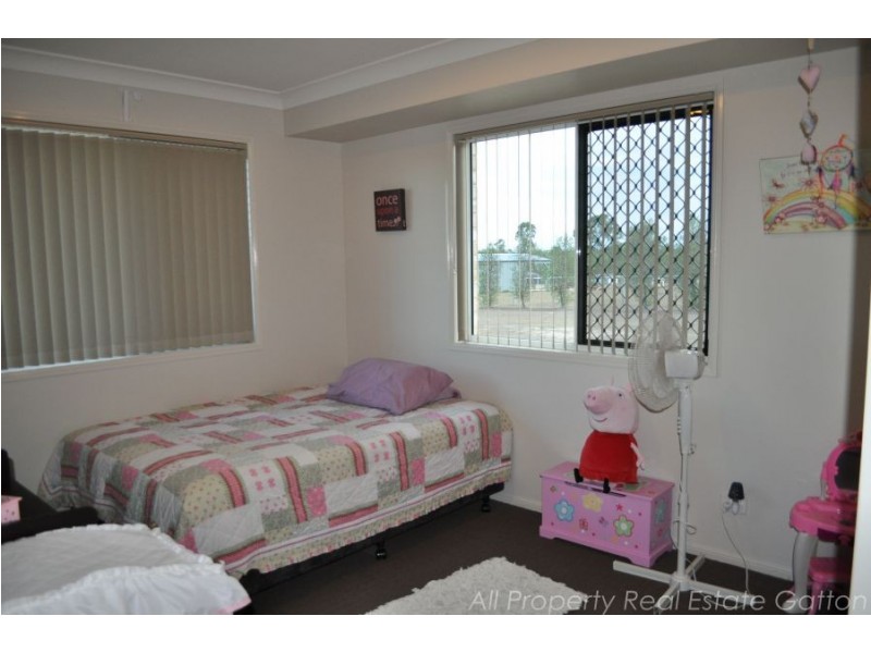 Adare QLD 4343