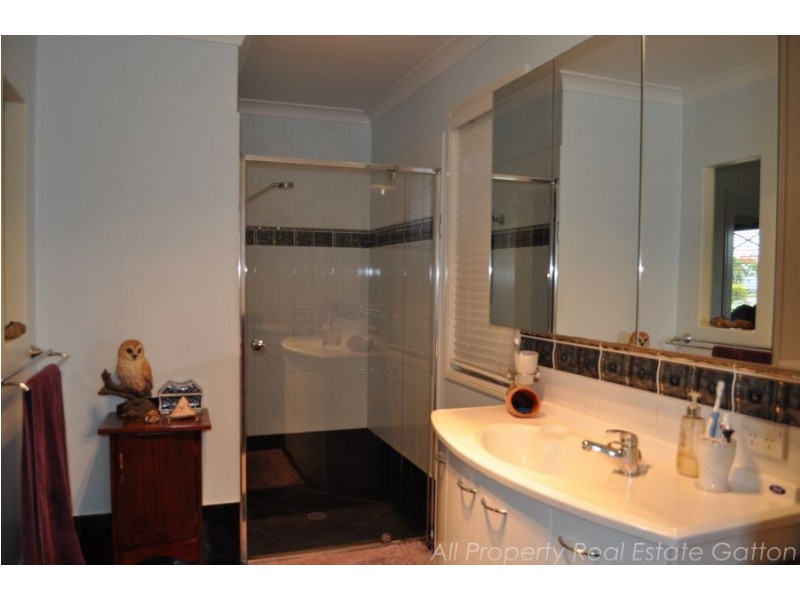 10 Caitlin Court, Placid Hills QLD 4343