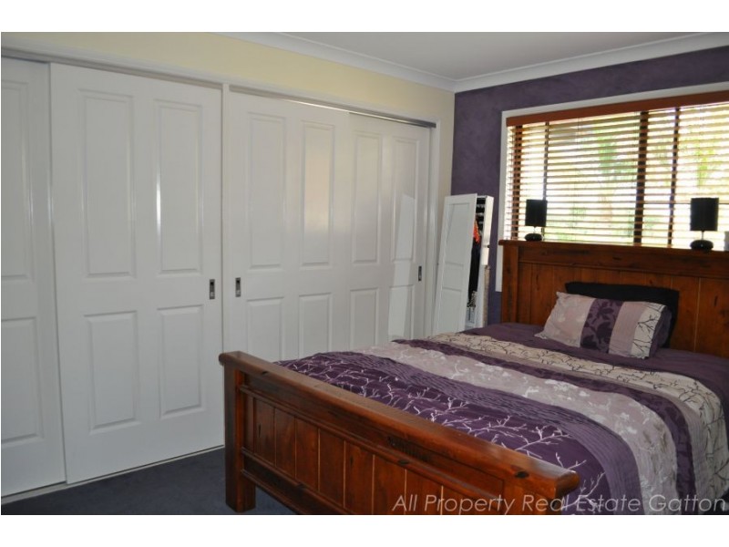 10 Caitlin Court, Placid Hills QLD 4343