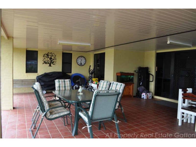 10 Caitlin Court, Placid Hills QLD 4343