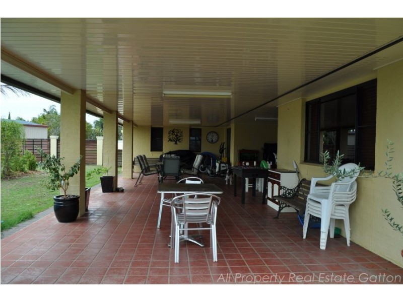 10 Caitlin Court, Placid Hills QLD 4343