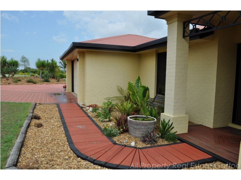 10 Caitlin Court, Placid Hills QLD 4343