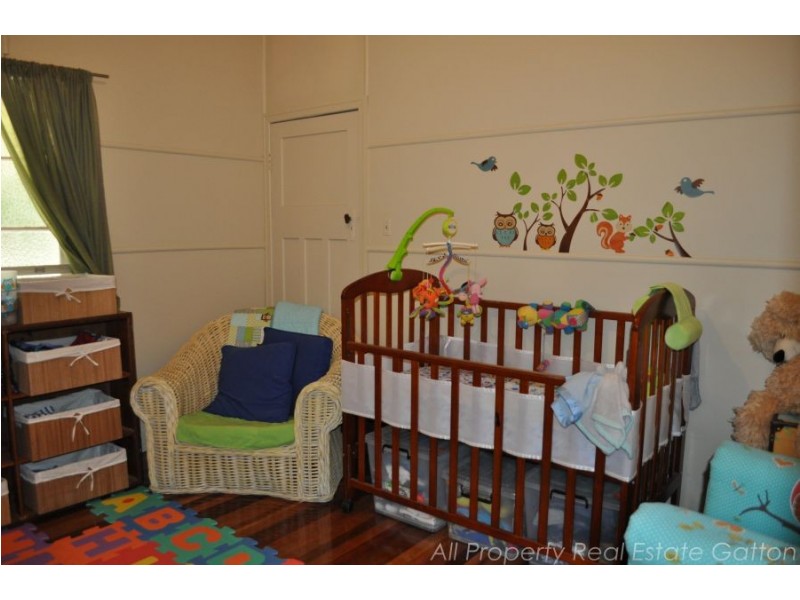 55a East Street, Gatton QLD 4343