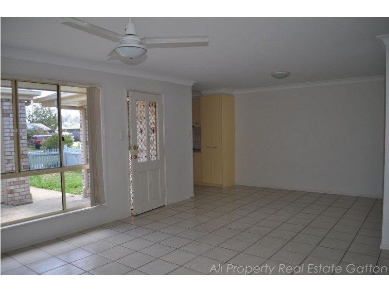 18 Schroder Street, Laidley QLD 4341