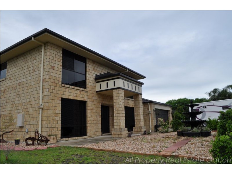 19 anthony court, Summerholm QLD 4341