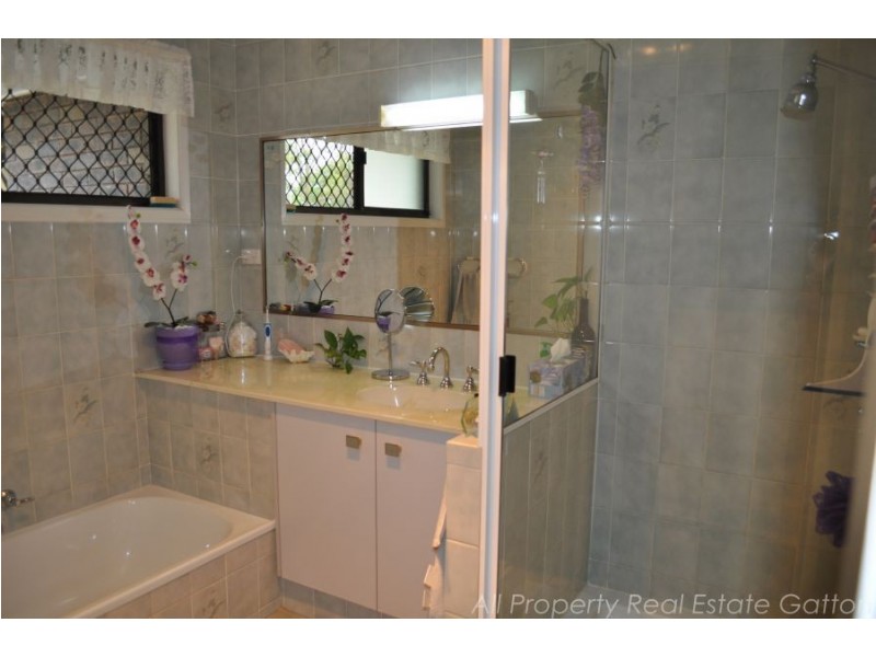 16 fitzgerald street, Gatton QLD 4343