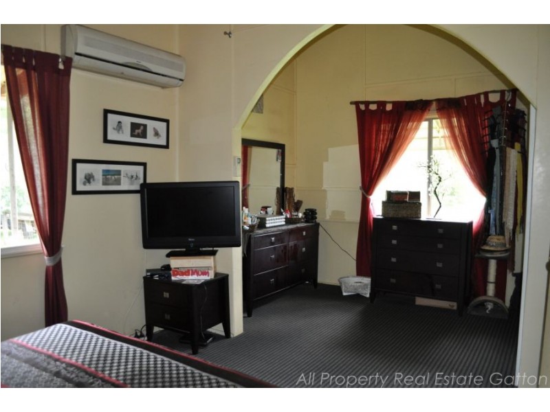 1084 Gatton Esk Road, Spring Creek QLD 4343