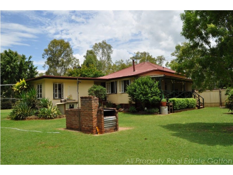 1084 Gatton Esk Road, Spring Creek QLD 4343