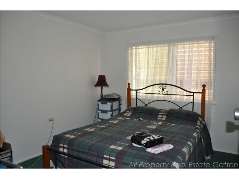 12 Dwyer Street, Gatton QLD 4343