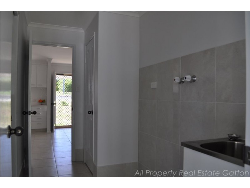 63 Woodlands Road, Gatton QLD 4343