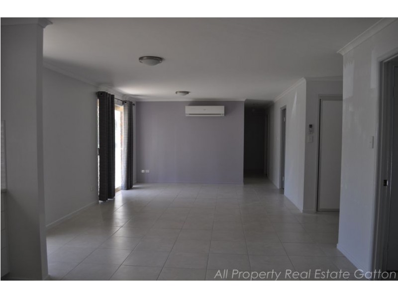 63 Woodlands Road, Gatton QLD 4343