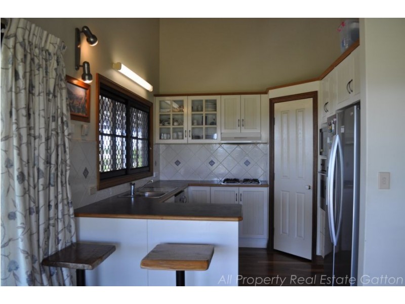 Adare QLD 4343