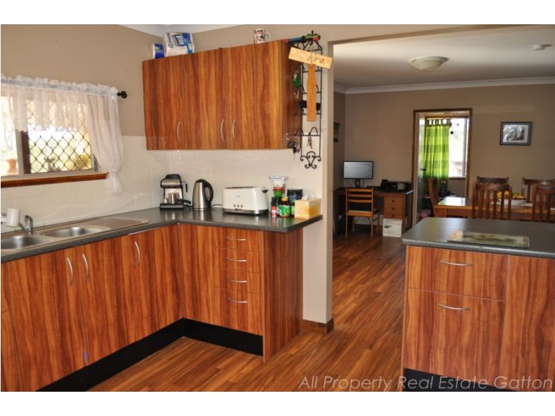 1168 Gatton Esk Road, Spring Creek QLD 4343