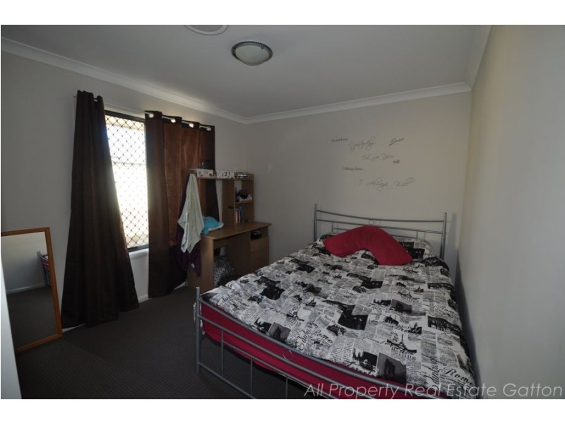 70 Highview Avenue, Gatton QLD 4343