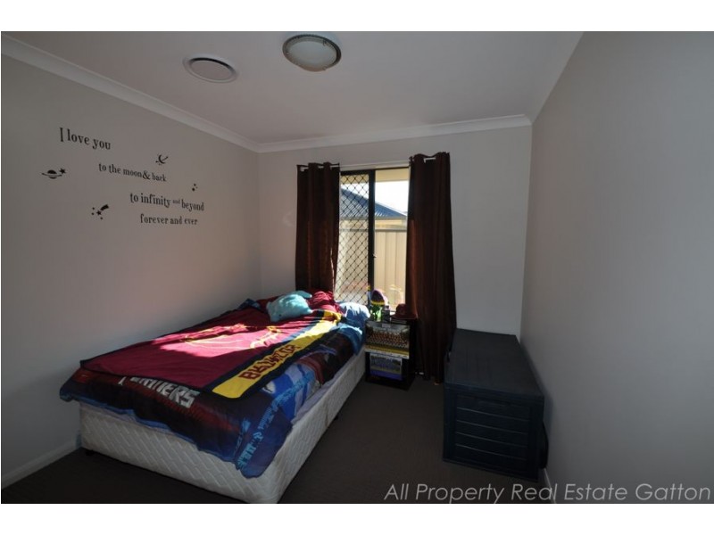 70 Highview Avenue, Gatton QLD 4343