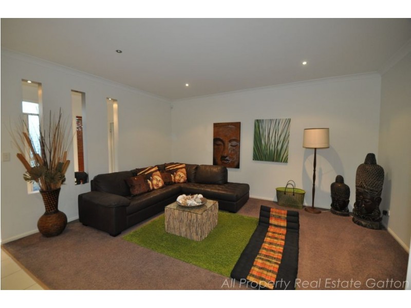 Kensington Grove QLD 4341