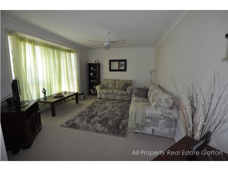9 Legend Drive, Adare QLD 4343
