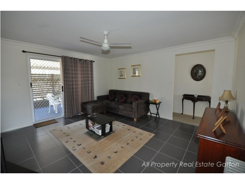 9 Legend Drive, Adare QLD 4343