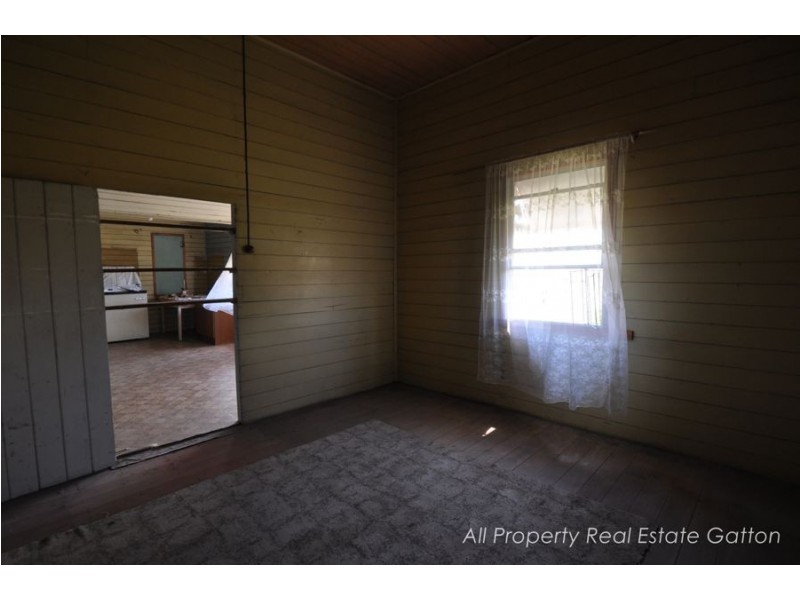 14 Jordans Weir Road, Gatton QLD 4343