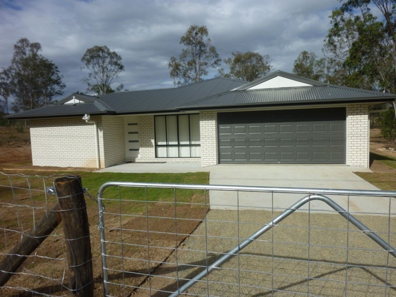 Adare QLD 4343